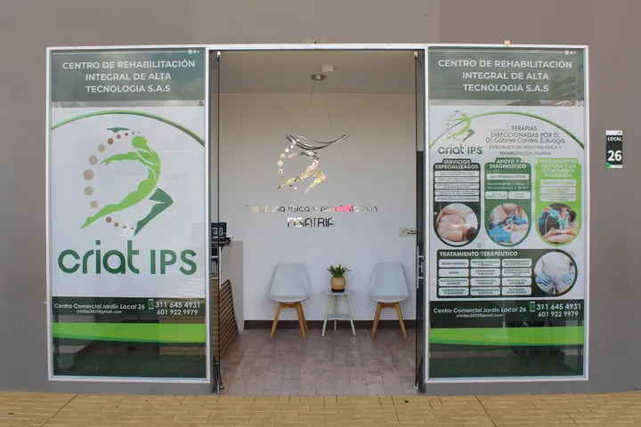 Entrada de CRIAT IPS, local 26 del Centro Comercial Jardín.